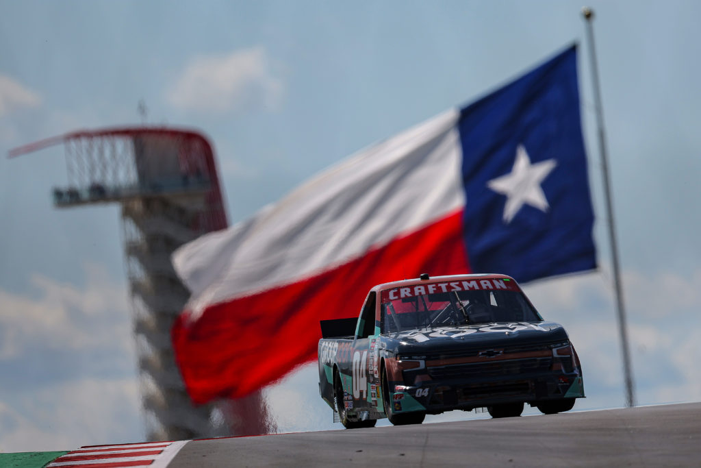 NASCAR Craftsman Truck Series XPEL 225 - Qualifying