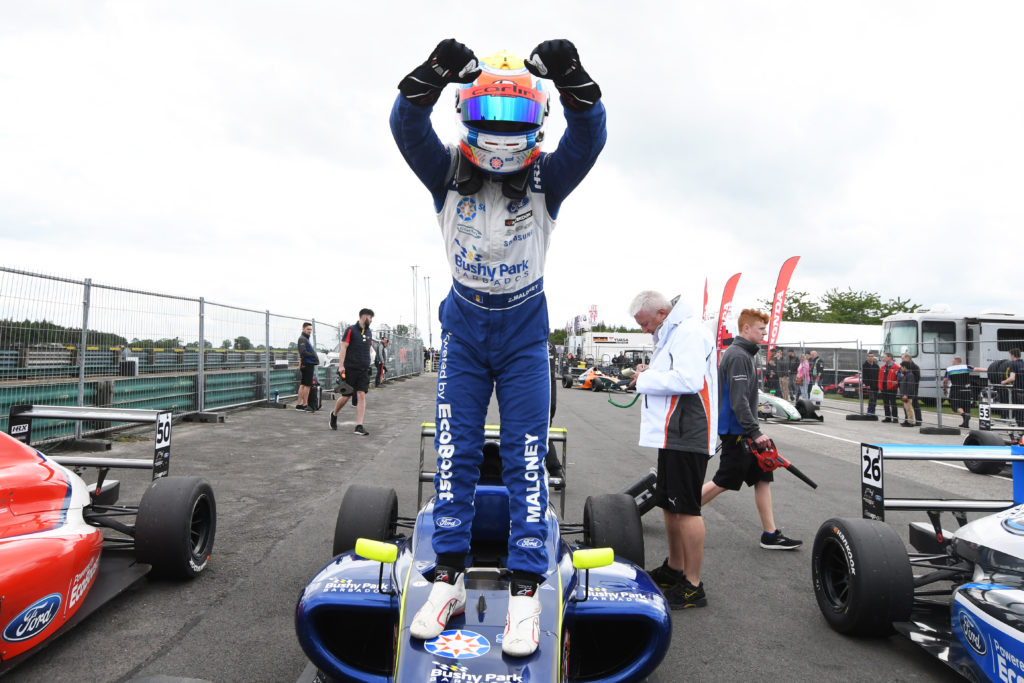 Kwik Fit British Touring Car Championship - Croft