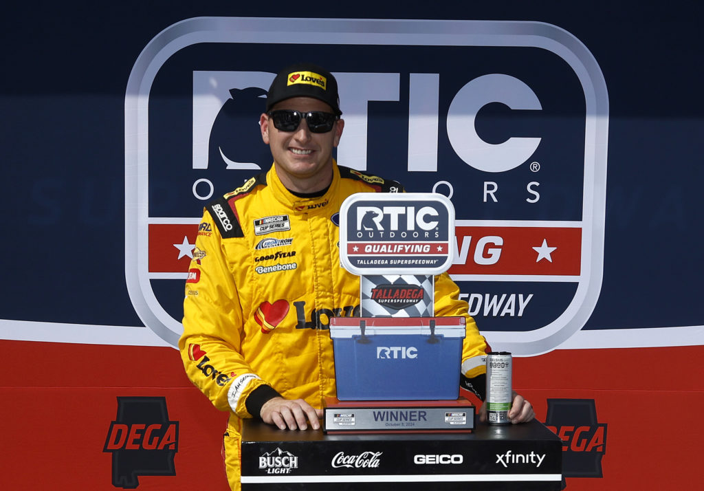 NASCAR Cup Series YellaWood 500 - Qualifying